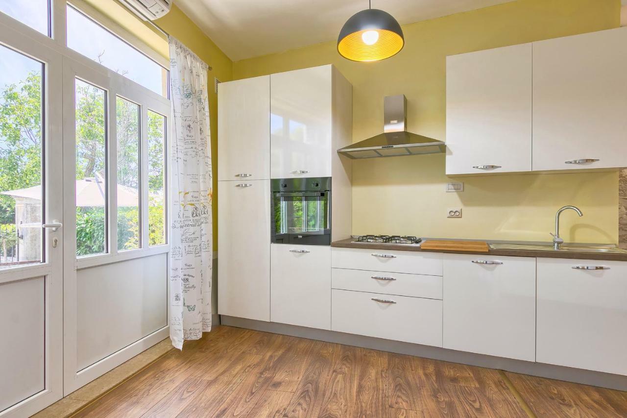 Wellness Apartman Kaiser Póla Kültér fotó
